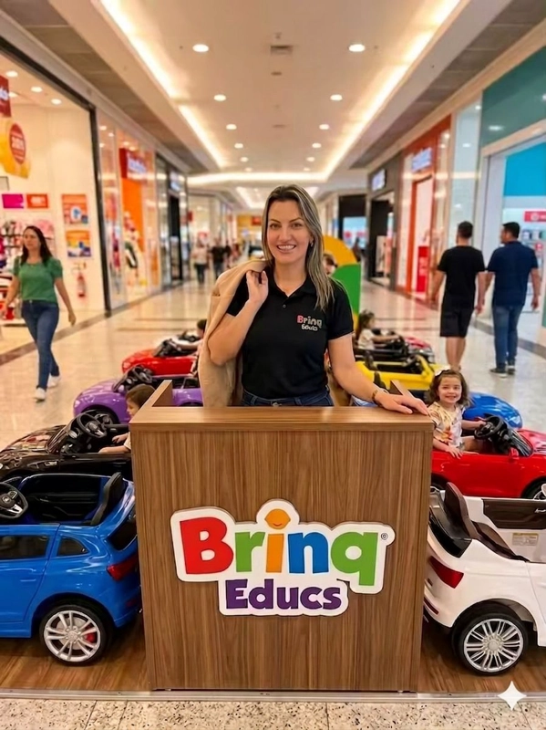 Shop-in-Shop Brinq Educs em loja parceira
